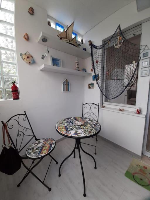 Ambos Mundos Appartement Quartu SantʼElena Buitenkant foto
