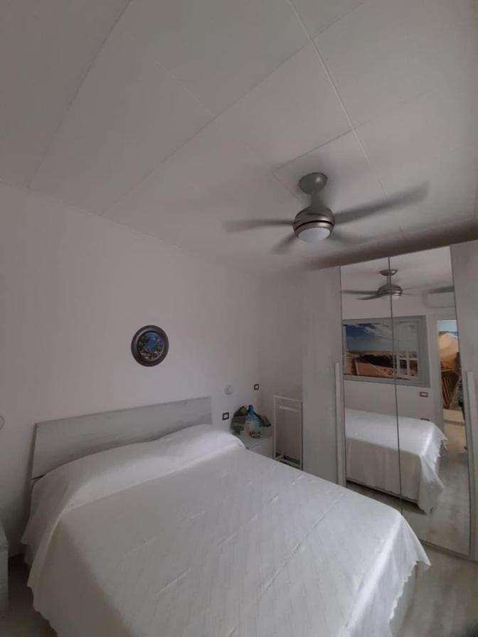 Ambos Mundos Appartement Quartu SantʼElena Buitenkant foto